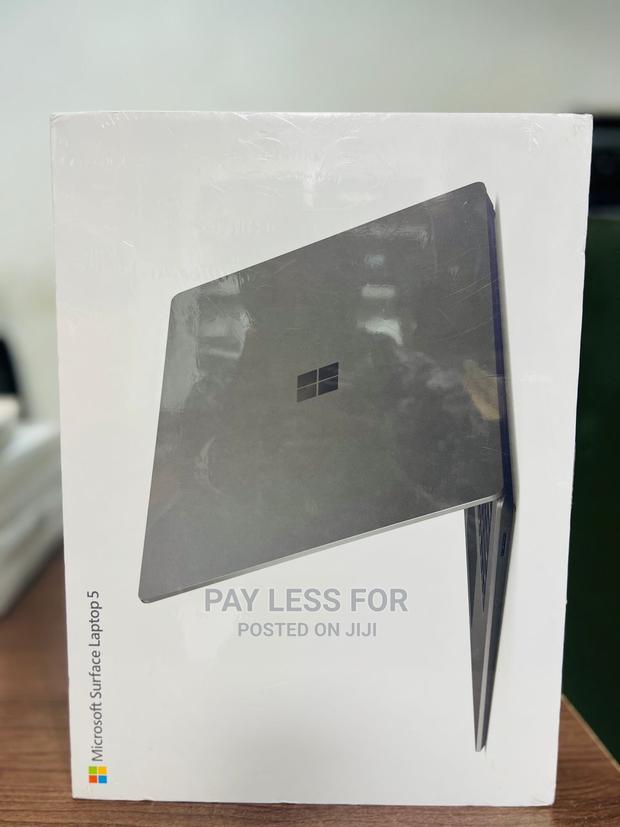 New Laptop Microsoft Surface Laptop 5 16GB Intel Core I5 SSD 512GB · Photo 3