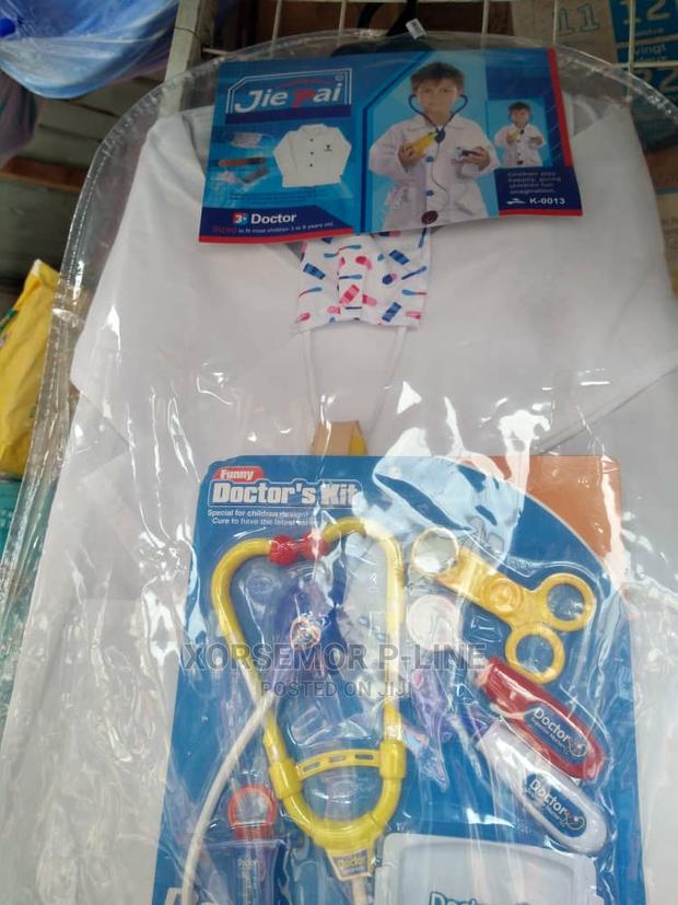 Kids Doctor Uniform · Photo 2