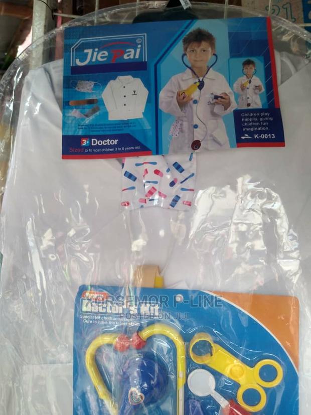 Kids Doctor Uniform · Photo 3
