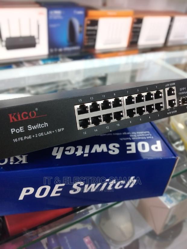 16 Port Poe Switch · Photo 6