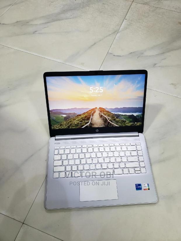 Laptop HP 14-Dq2031tg 8GB Intel Core I5 SSD 512GB · Photo 4
