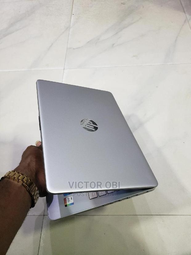 Laptop HP 14-Dq2031tg 8GB Intel Core I5 SSD 512GB · Photo 5