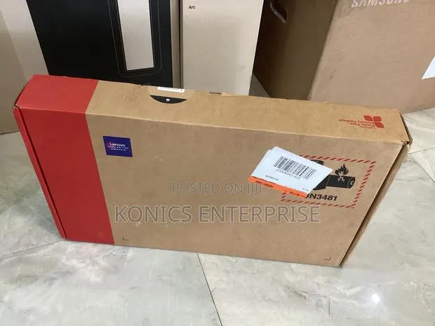 New Lenovo Yoga Pro 9i Aura Edition 32GB Intel Core Ultra 9 SSD 1T · Photo 1