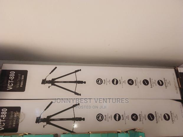VCT-880 Video 880 Tripod · Photo 5