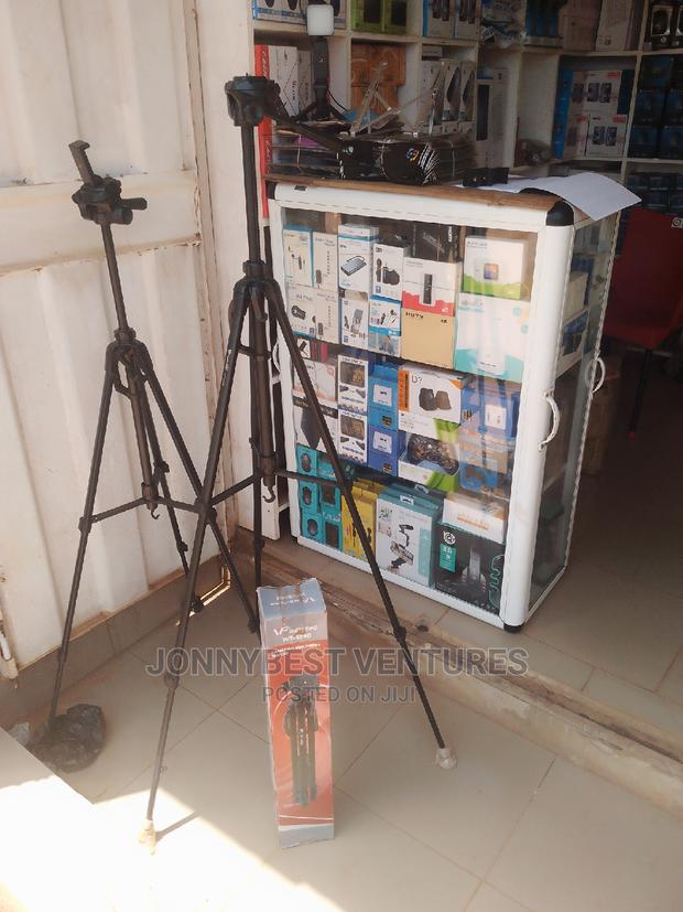 Camcorder Wt-3540 Tripod Wiefeng · Photo 1