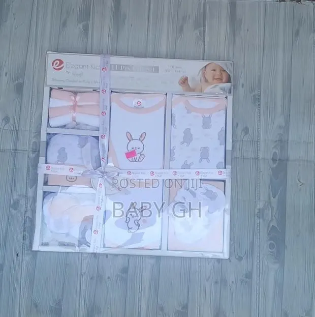 Elegant Kids Newborn Gift Set · Photo 1