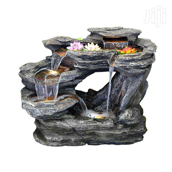 Poly Resin Fountain · Photo 1