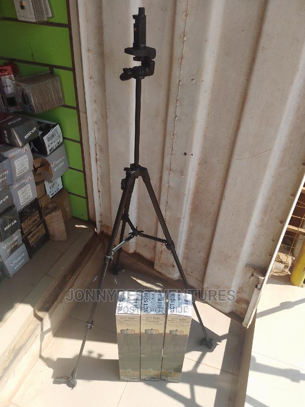 Brand New VCT-5208 Yunteng Tripod · Photo 3