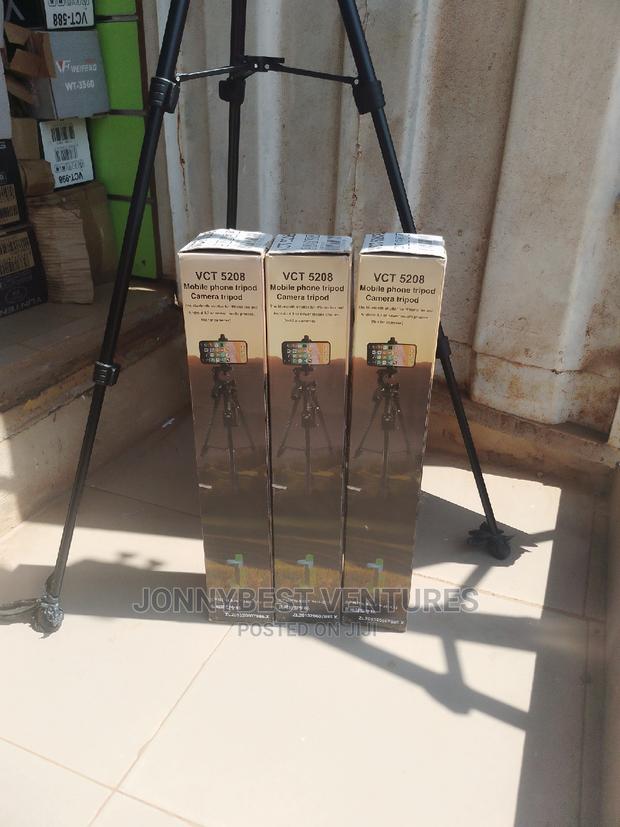 Brand New VCT-5208 Yunteng Tripod · Photo 4