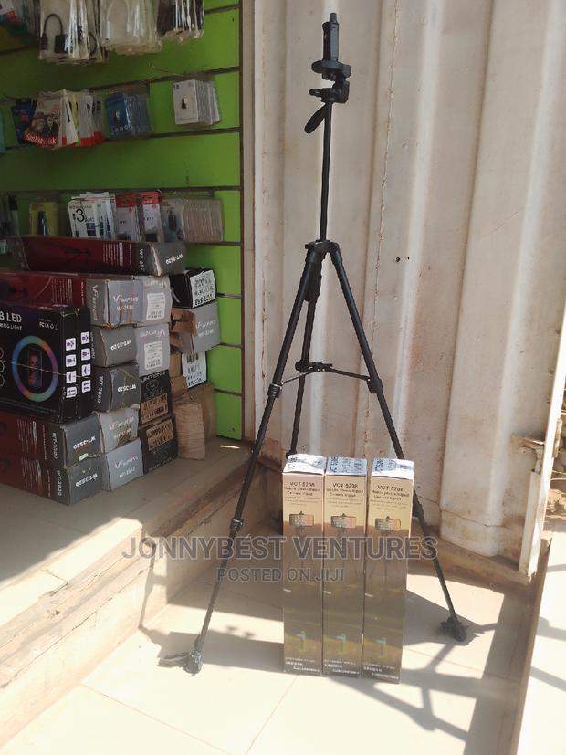 Brand New VCT-5208 Yunteng Tripod · Photo 1