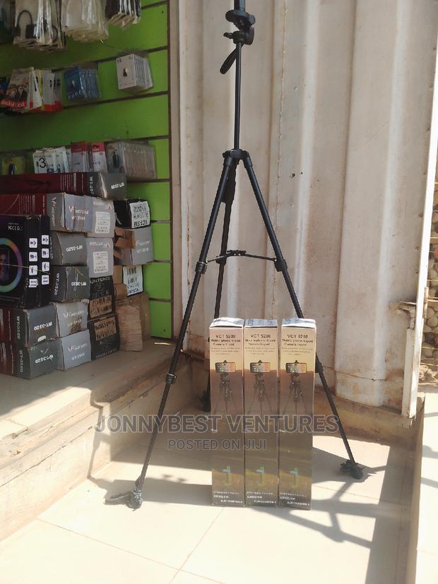 Brand New VCT-5208 Yunteng Tripod · Photo 5
