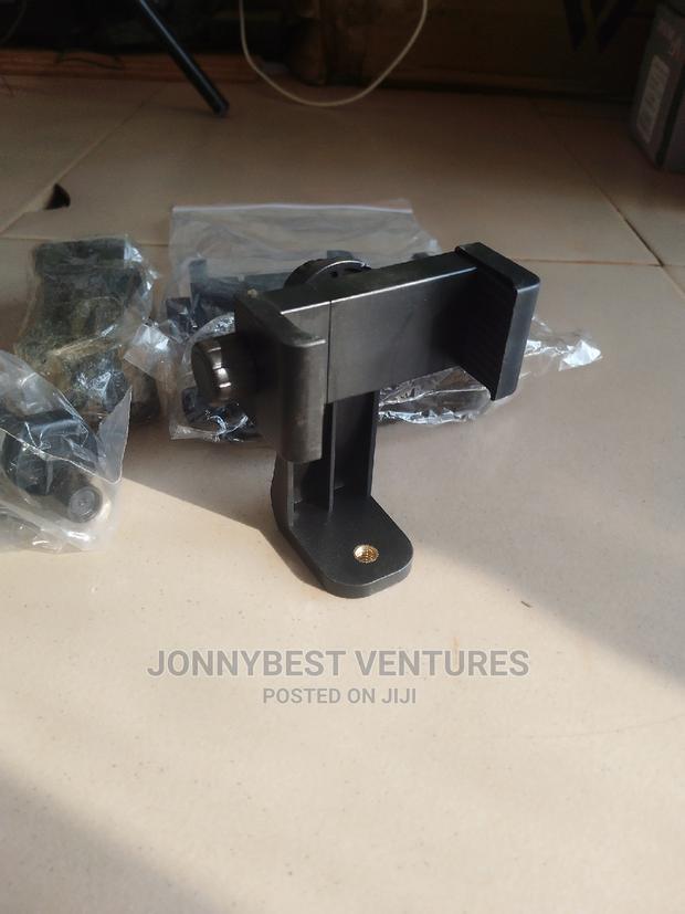Universal Phone Holder for Tripod · Photo 3