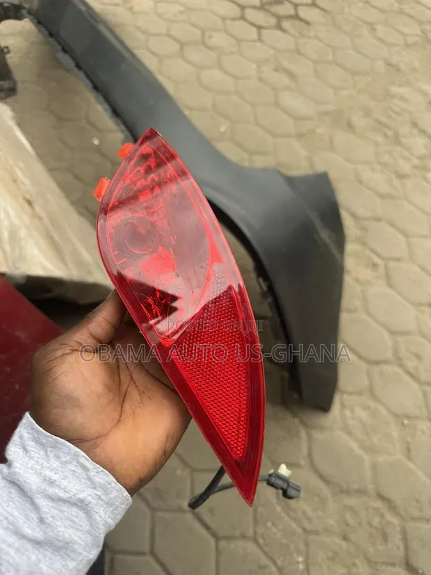 Tucson IX35 2010 2011 2012 2013 2014 2015 Back Bumper Reflector Light · Photo 1