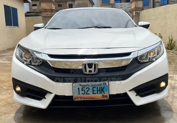 Honda Civic EX-L 2dr Coupe (1.5L 4cyl) 2017 White · Photo 1
