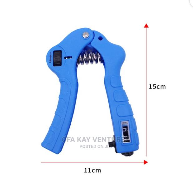 Adjustable Hand Grip · Photo 6