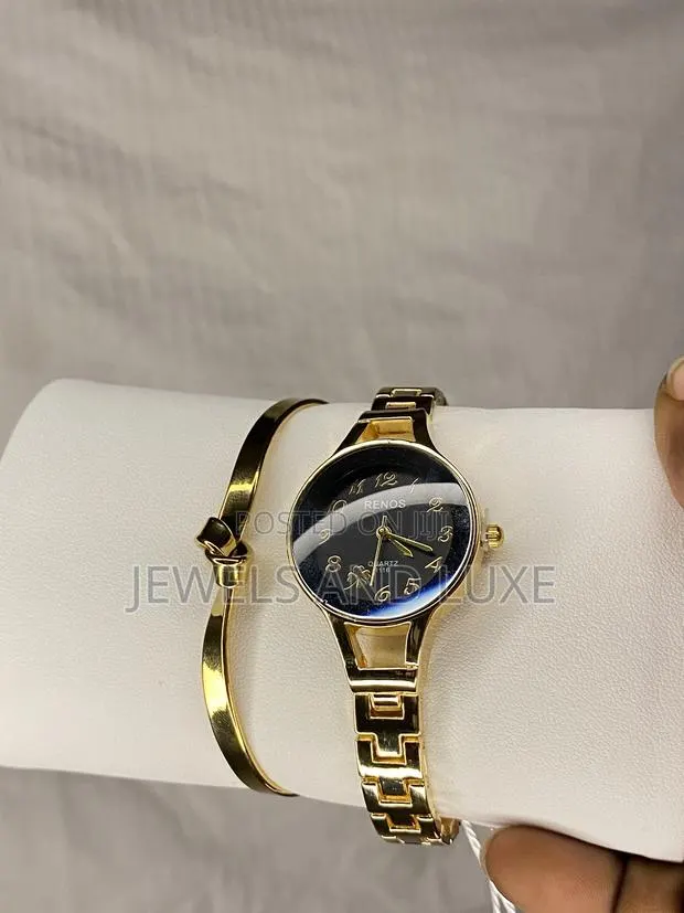 Renos Watch Stack · Photo 1