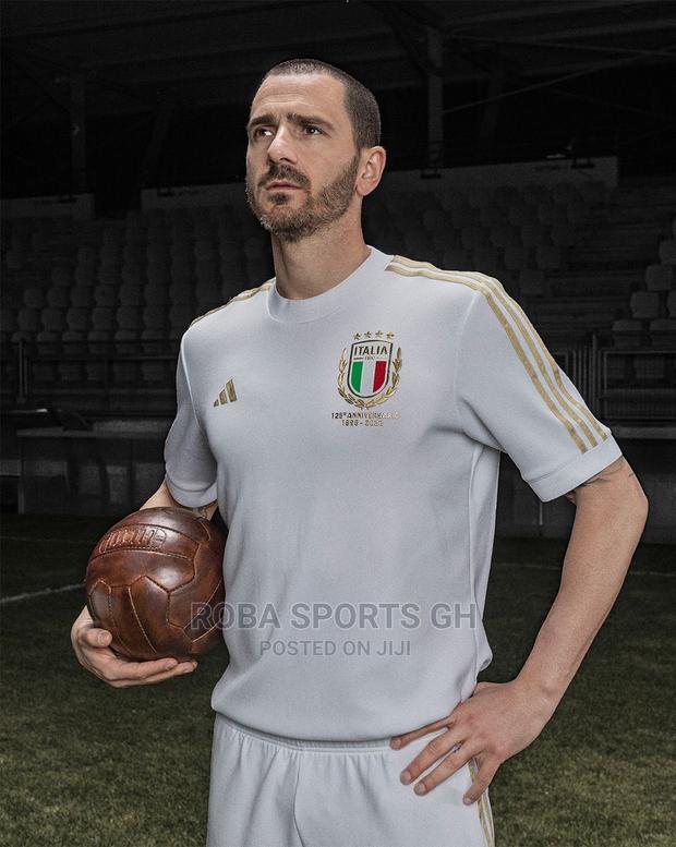 2023 Italy 125th Anniversary Special Edition Jersey · Photo 1