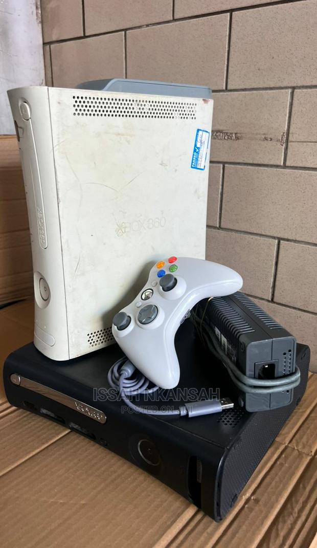 Xbox 360 Console · Photo 3