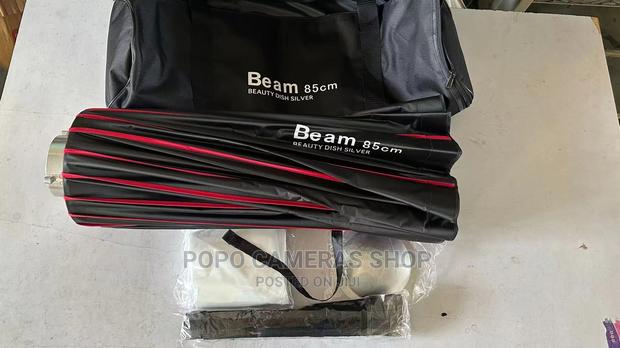 Beams Foldable Beauty Dish With Grid · Photo 5