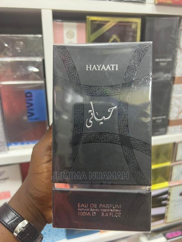 Hayaati Black Perfume · Photo 1