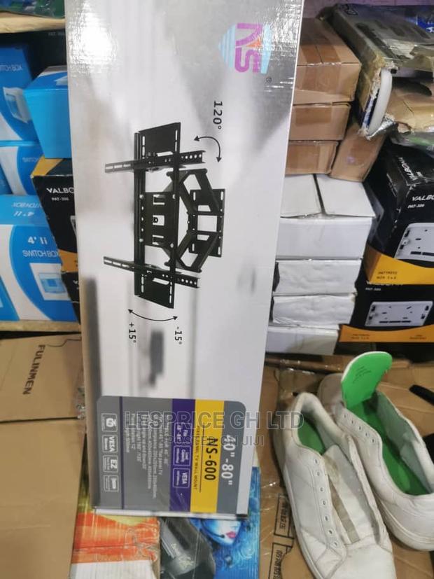 Executive 40-80 Full Motion TV Wall Bracket · Photo 1