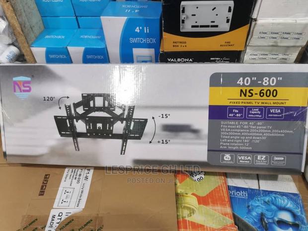 100% Durable Full Motion TV Wall Bracket · Photo 1