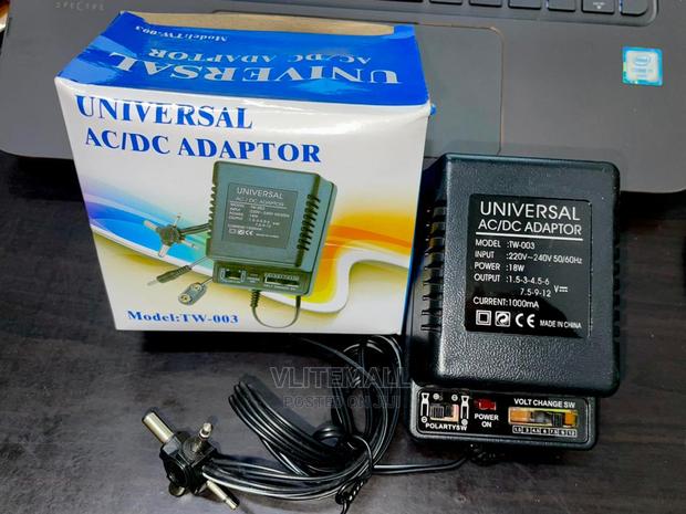 Universal Ac-Dc Power Adapter 18w 1000ma · Photo 2
