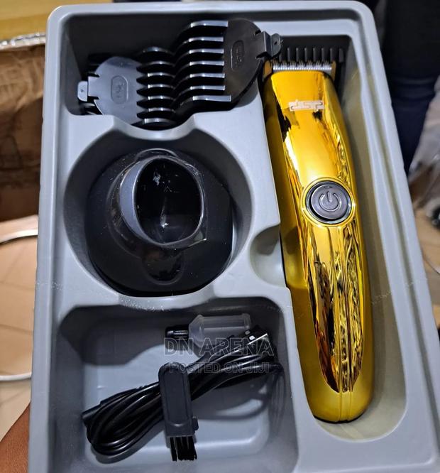 Professional Hair Clipper Rechargeable · Photo 1