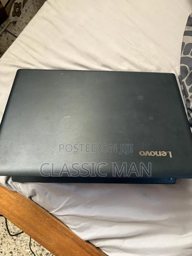 Laptop Lenovo IdeaPad 110 4GB AMD HDD 500GB · Photo 1