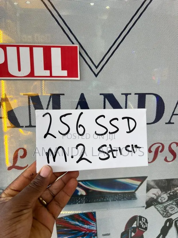 256 M.2 Stick SSD · Photo 1