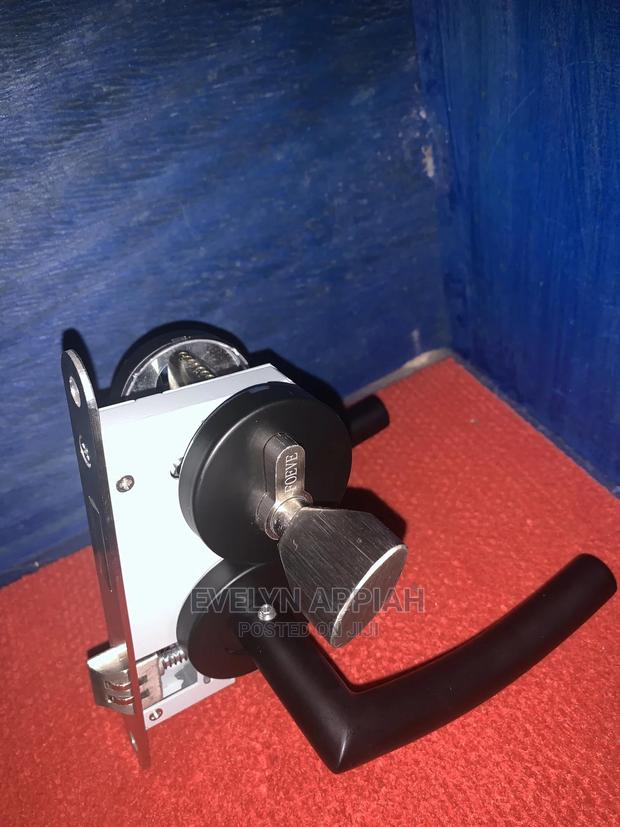 Black Separate Lock( Small Engine) · Photo 1