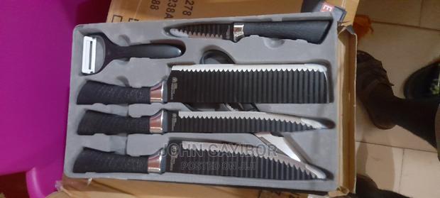 High Quality 6 in 1 Kitchen Knife Set · Photo 3
