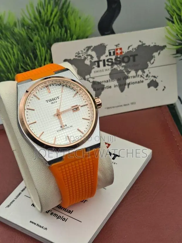 Tissot Rubber Strap Watch · Photo 1
