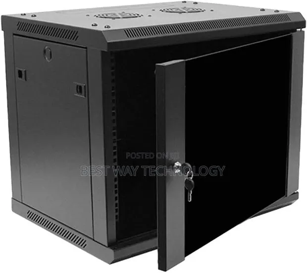 9u Cabinet With Fan · Photo 4