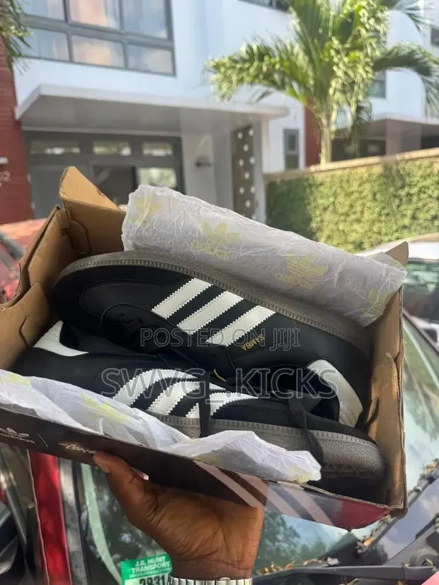 Adidas Samba Black Og · Photo 1