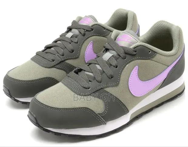Nike Sneaker for Kids · Photo 1
