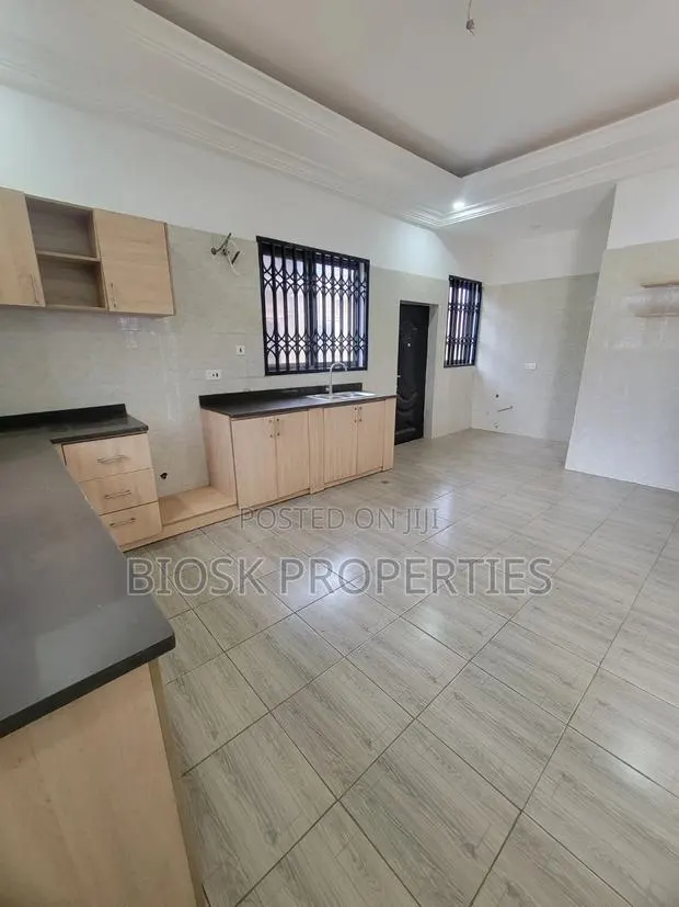 2bdrm Apartment in Biosk Properties, Malejor for rent · Photo 1