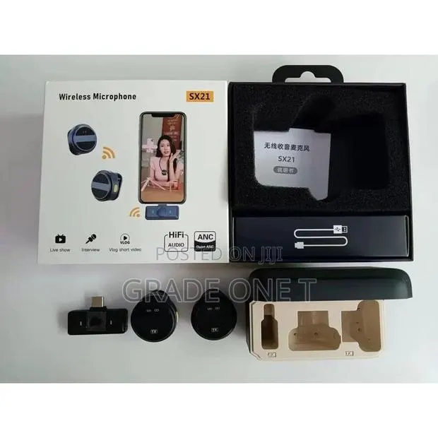 Clip Button (Wireless Microphone) · Photo 1