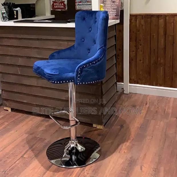 Bar Stool/Bar Chairs · Photo 1