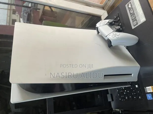 Ps5 Standard Available With 10 Games From Home · Photo 1