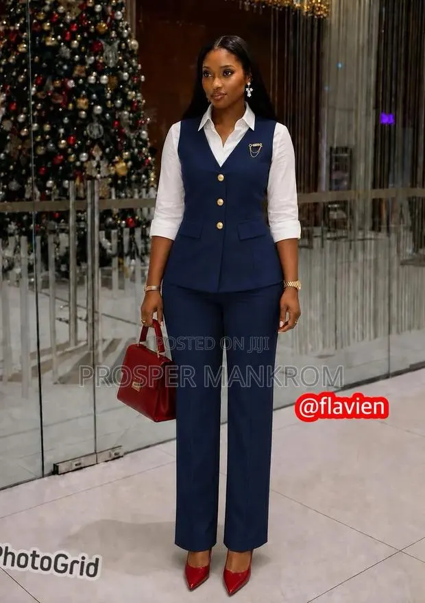 Coats Fabrics for Ladies · Photo 1