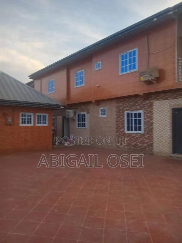 1bdrm Apartment in New Legon, Accra Metropolitan for rent · Photo 1