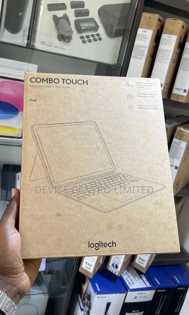 Logitech Magic Keyboard 13 Inches · Photo 1