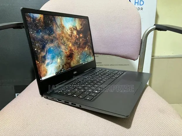 Laptop Dell Vostro 14 5481 8GB Intel Core i5 HDD+SSD 512GB · Photo 1