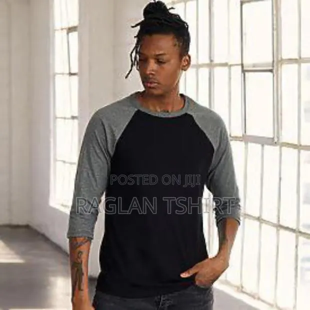 Gildan T- Shirts (Wholesale · Photo 1