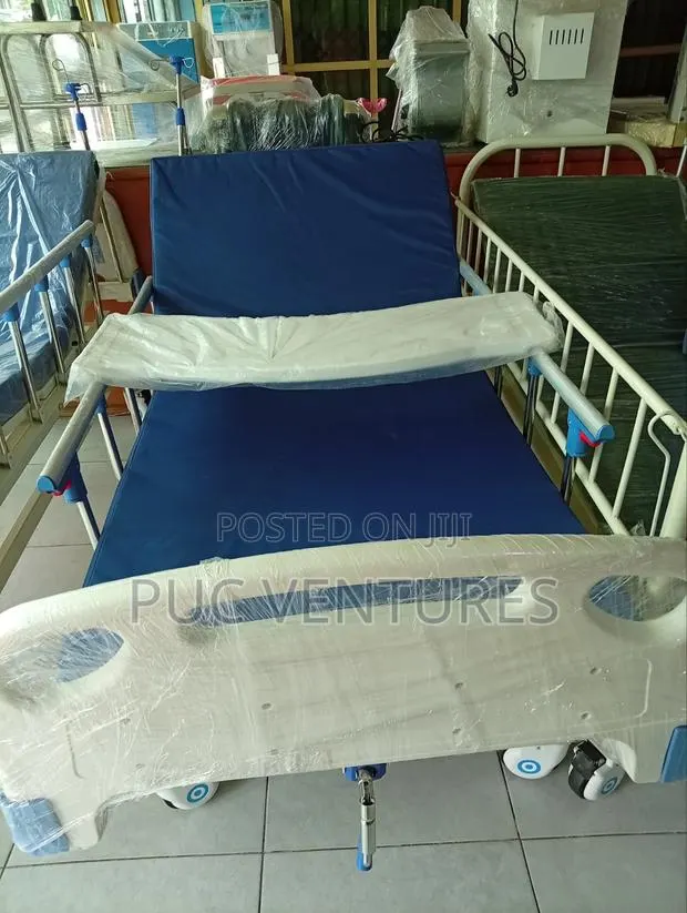 Hospital Bed (1 Crank) · Photo 1