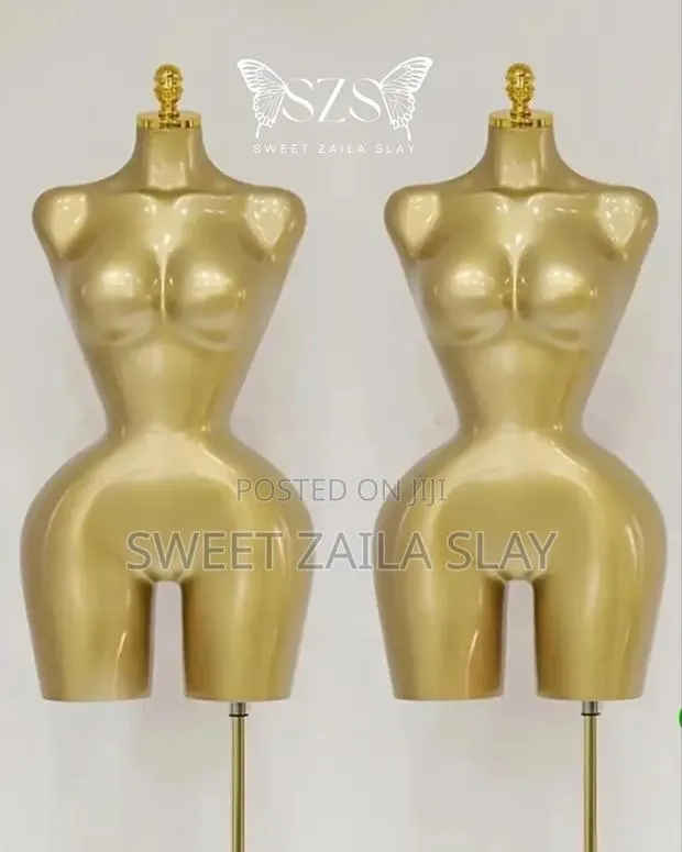 BBL Mannequin · Photo 1