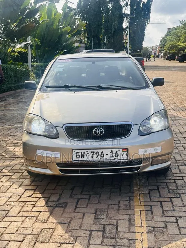 Toyota Corolla 2008 Silver · Photo 1