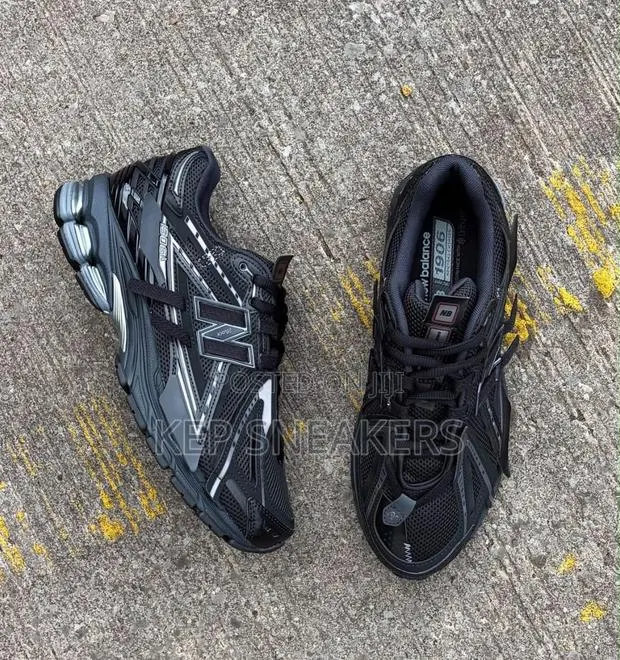 New Balance 1906A "Tech Explosion" · Photo 1
