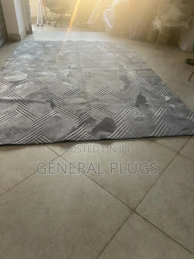 Dramatic Style, Superior Comfort ;Fluffy Fur Carpet Bigest Size200x300 · Photo 1